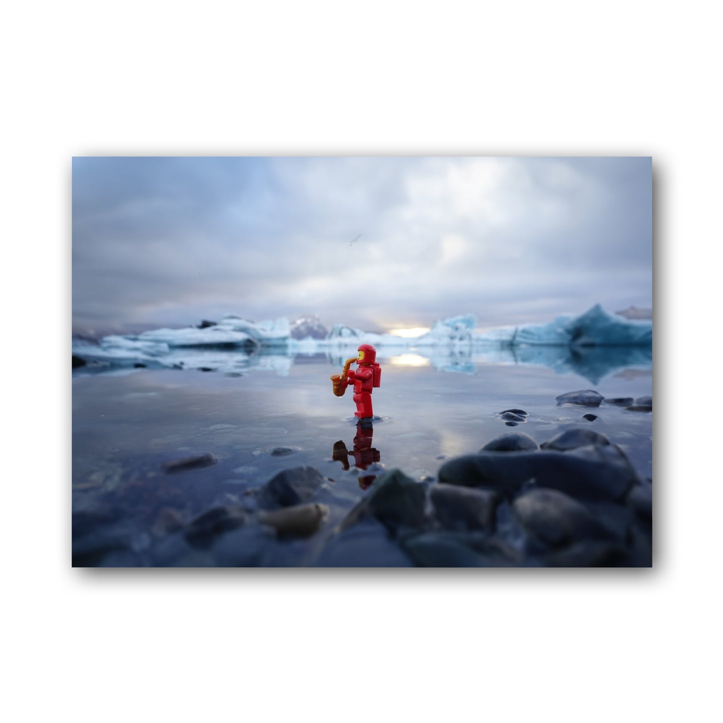 Ice Saxophonist - ML6B