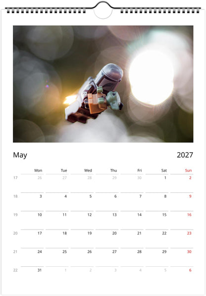 Minifig on Camera - Wall calendar (2027)